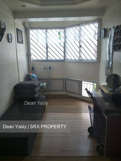 Blk 230 Jurong East Street 21 (Jurong East), HDB 5 Rooms #215505081